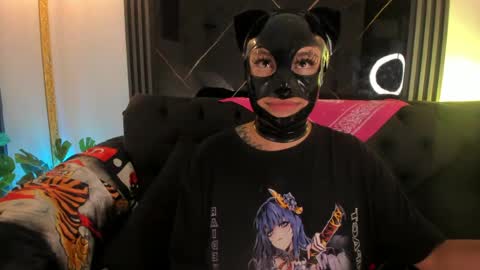 Snapshot of psychodoll_11 chatting on June 9, 1:34 pm psycodoll online show from June 9, 1:34 pm