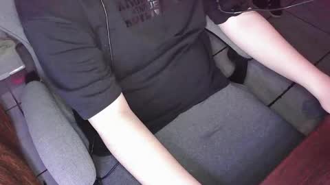 your mysterious man online show from April 16, 2:45 am