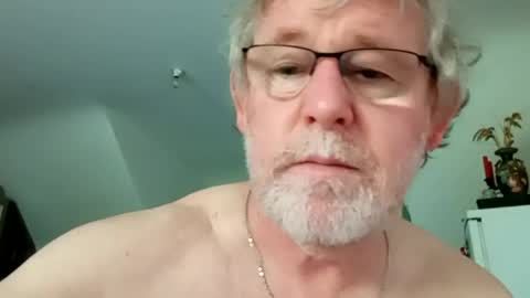 ptitrouquin online show from June 17, 6:38 am