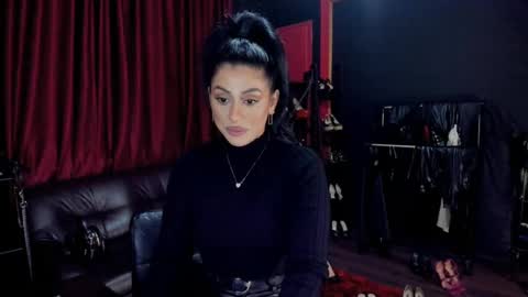 MissPuffyLove online show from December 7, 10:17 pm