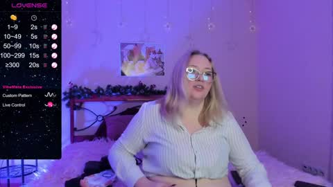 puffybun online show from December 11, 12:44 am