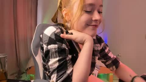 Alisa  lack of vitamin D  online show from April 19, 12:26 pm