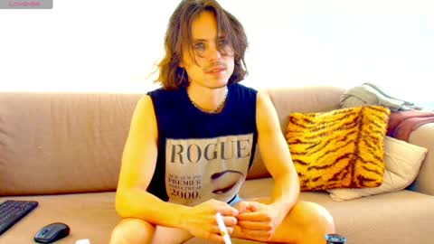 Snapshot of punktwink420 chatting on May 6, 11:32 pm Punktwink420 online show from May 6, 11:32 pm