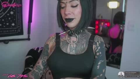 punkyfoxx online show from March 6, 11:39 am