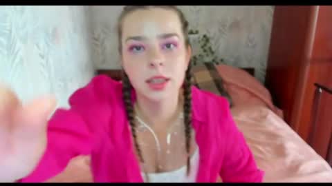 Snapshot of puoli chatting on August 3, 2:33 pm Polly online show from August 3, 2:33 pm