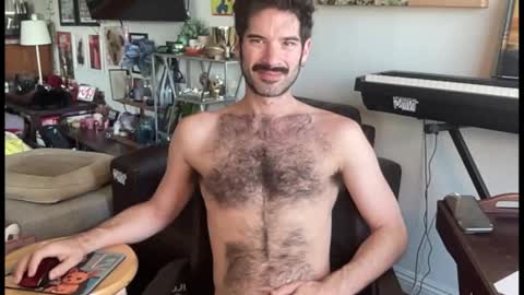 Pup Scritch online show from November 8, 7:01 pm