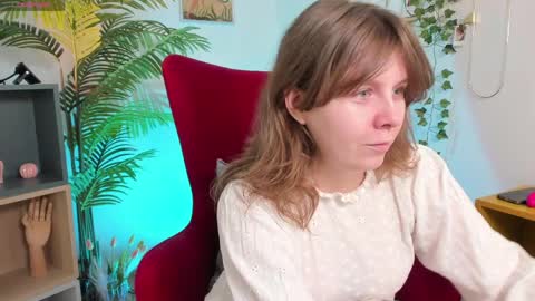 constant schedule Wednesday  Friday  Saturday  Sunday  The Rosemarie online show from April 4, 5:38 am