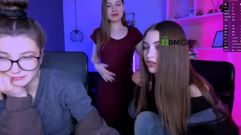 Ask me3 online show from January 17, 8:45 pm