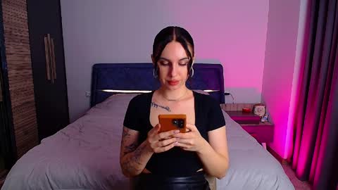 Julia online show from April 8, 5:13 pm