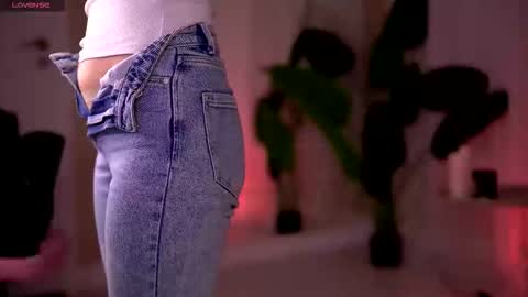 Emily online show from February 2, 4:22 am