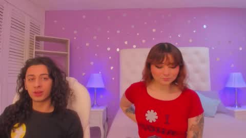 Snapshot of puretemptation_ chatting on February 28, 7:48 pm Experienced guys online show from February 28, 7:48 pm