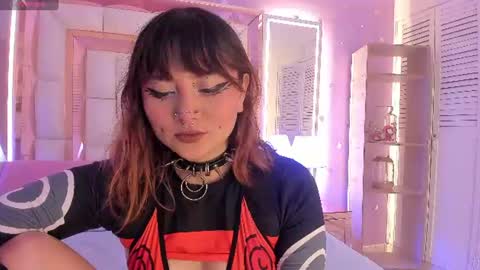 Snapshot of puretemptation_ chatting on June 24, 8:08 pm Experienced guys online show from June 24, 8:08 pm
