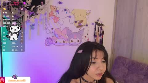 Snapshot of purple_ema chatting on April 30, 8:57 pm purple_ema online show from April 30, 8:57 pm