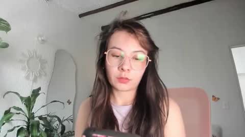 Vero online from Tuesday to Sunday online show from April 17, 5:16 pm