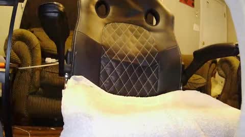 Snapshot of purpledragon7711 chatting on December 29, 8:04 pm purpledragon7711 online show from December 29, 8:04 pm