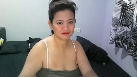 Snapshot of purpledust06 chatting on March 12, 11:33 pm Athena online show from March 12, 11:33 pm