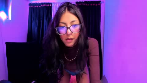 MEGANNNN online show from May 17, 2:53 am