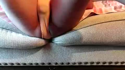 puss123176428 online show from June 16, 7:38 pm