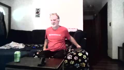 Snapshot of pussy_licker0127 chatting on October 8, 6:05 pm Mark online show from October 8, 6:05 pm