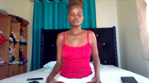 Snapshot of pussy_page chatting on February 16, 11:39 am Barbie online show from February 16, 11:39 am