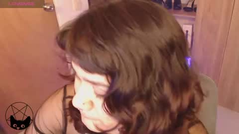 Mari online show from July 3, 5:47 am