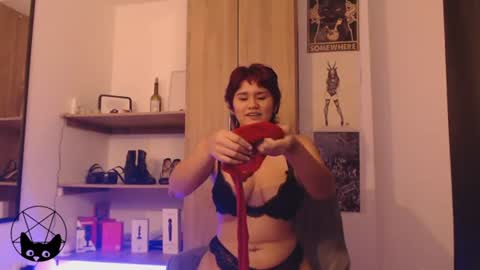 Mari online show from July 19, 2:15 am