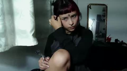 Snapshot of pussycatt666 chatting on October 12, 11:37 pm Katiux online show from October 12, 11:37 pm