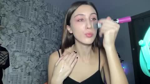 Snapshot of pussygir007 chatting on January 27, 8:40 am pussygirl007 online show from January 27, 8:40 am