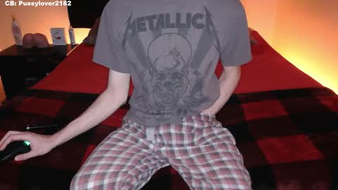 Snapshot of pussylover2182 chatting on October 28, 4:16 am pussylover2182 online show from October 28, 4:16 am