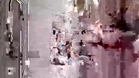 Snapshot of pussylover404573 chatting on January 7, 7:33 am pussylover404573 online show from January 7, 7:33 am