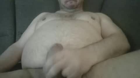 Pussyluver75 online show from May 1, 7:51 pm
