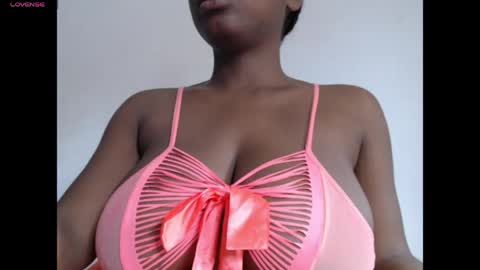 Snapshot of pussyxcockx chatting on May 24, 9:25 am pussyxcockx online show from May 24, 9:25 am