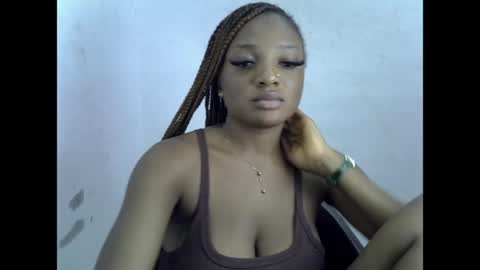 pussyxwetx online show from April 12, 5:40 pm