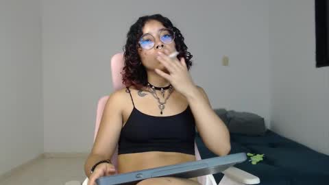 Snapshot of putakusan chatting on December 30, 1:48 am Izumi online show from December 30, 1:48 am