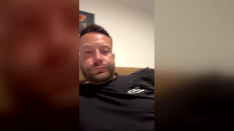 Snapshot of pwatson270892 chatting on February 10, 1:43 am pwatson270892 online show from February 10, 1:43 am
