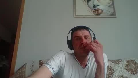 pyoynu online show from April 22, 9:22 am