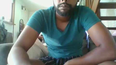 Snapshot of python974 chatting on May 2, 6:07 am Python online show from May 2, 6:07 am