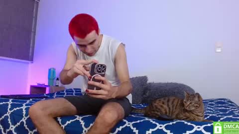 Snapshot of pyxis_ chatting on February 16, 6:04 pm Milan Elian online show from February 16, 6:04 pm