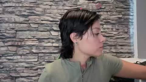 Snapshot of qadeshoficial chatting on June 22, 7:11 pm Qadesh online show from June 22, 7:11 pm