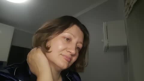 Anna online show from February 19, 8:52 pm