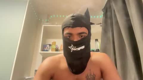 Snapshot of qosmo123 chatting on March 17, 11:30 pm qosmo123 online show from March 17, 11:30 pm