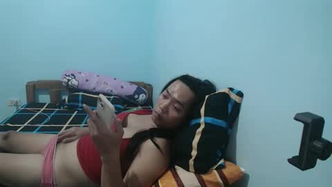 Snapshot of qt_nicole chatting on February 24, 6:50 pm Cutie Nicole online show from February 24, 6:50 pm