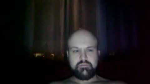 Snapshot of quebecboy233 chatting on January 17, 1:47 am quebecboy233 online show from January 17, 1:47 am