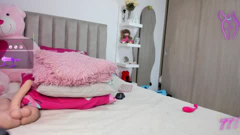  QUEEN ANTONELLA  online show from March 31, 12:45 am