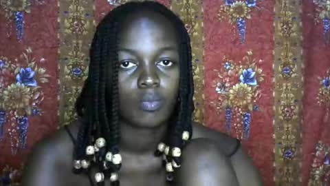 Snapshot of queen_banice chatting on October 20, 6:41 pm queen_banice online show from October 20, 6:41 pm