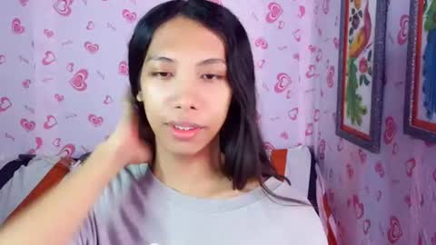 queen_gia online show from August 6, 8:11 pm