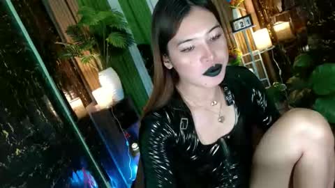 Kendal  online here from 6am-3pm philippine time online show from October 21, 1:06 am