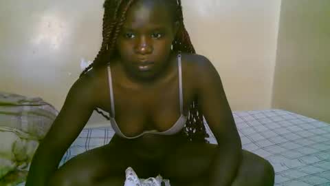 queen_latasha online show from March 8, 3:05 pm