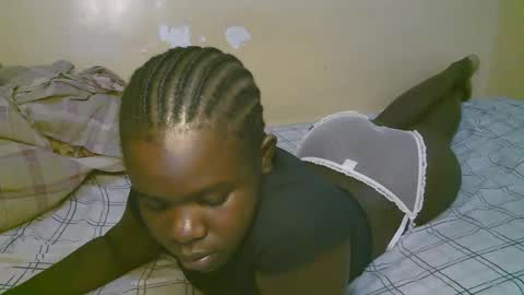 queen_latasha online show from April 22, 8:39 am