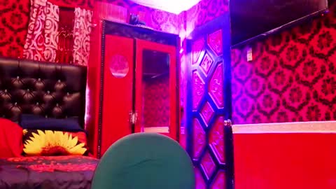 Lily online show from March 16, 11:20 pm